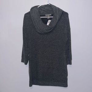 A Pea in the Pod - Maternity turtleneck sweater